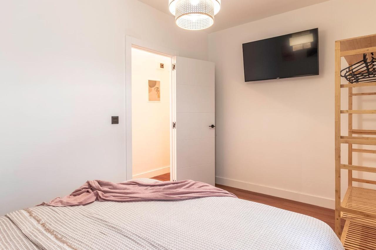 New! Lovely 4-Bedroom Loft In Bilbao Exterior photo